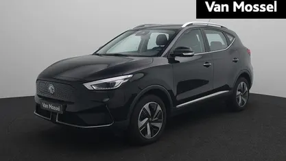 Zwart Gebruikt 2023 MG ZS Comfort Sedan | € 19.900 (Eerlijke prijs)