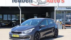 Grijs Gebruikt 2016 Kia Ceed First Edition Hatchback | € 10.895 (Eerlijke prijs)