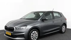 Grijs Gebruikt 2024 Skoda Fabia Ambition Hatchback | € 18.795 (Eerlijke prijs)