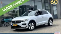 Wit Gebruikt 2019 VW T-Roc Style SUV | € 14.950 (Eerlijke prijs)