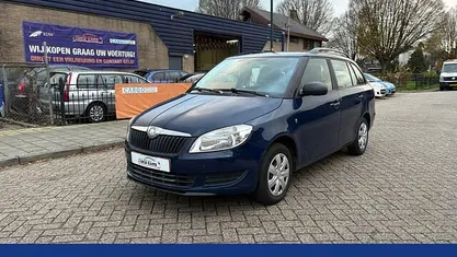 Blauw Occasion 2010 Skoda Fabia Comfort Stationwagen | € 2.395 (Eerlijke prijs)