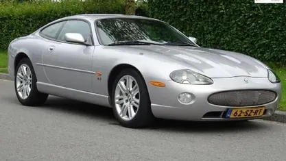 Grijs Gebruikt 2006 Jaguar XKR Supercharged Coupé | € 26.750 (Eerlijke prijs)