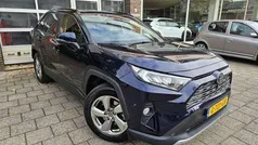 Gebruikt 2019 Toyota RAV4 SUV | € 25.950 (Eerlijke prijs)