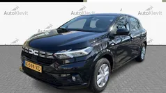 Gebruikt 2024 Dacia Sandero Expression Hatchback | € 16.950 (Goede deal)