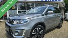 Gebruikt 2019 Suzuki Vitara SUV | € 20.745 (Eerlijke prijs)