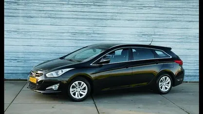 Occasion Hyundai i40 135 PK (99 kW) 2011 Zwart (metallic) Stationwagen