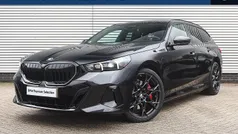 Gebruikt 2025 BMW 550e M Sport Stationwagen | € 112.974 (Eerlijke prijs)