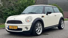 Wit Gebruikt 2008 Mini ONE Hatchback | € 3.750 (Eerlijke prijs)