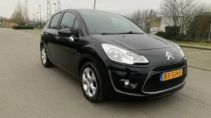 Zwart Occasion 2011 Citroën C3 SELECTION Hatchback | € 4.250 (Eerlijke prijs)