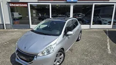 Hatchback Gebruikt 2014 Peugeot 208 Allure Hatchback | € 5.950 (Eerlijke prijs)