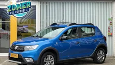 Blauw Gebruikt 2020 Dacia Sandero Stepway Hatchback | € 11.545 (Eerlijke prijs)