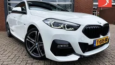 Wit Gebruikt 2023 BMW 218 Comfort Edition Coupé | € 33.950 (Eerlijke prijs)