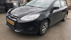 Zwart Gebruikt 2013 Ford Focus Trend Stationwagen | € 1.900 (Super prijs)