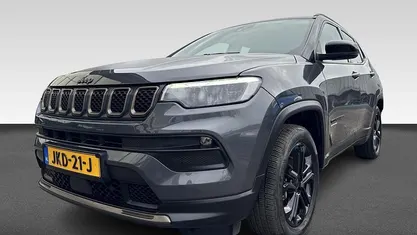Grijs Gebruikt 2022 Jeep Compass SUV | € 27.240 (Eerlijke prijs)