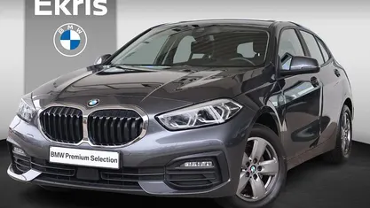 Occasion BMW 118 Basis 136 PK (100 kW) 2021 Grijs Hatchback