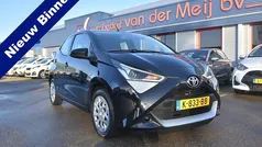 Gebruikt 2020 Toyota Aygo X-play Hatchback | € 9.250 (Eerlijke prijs)
