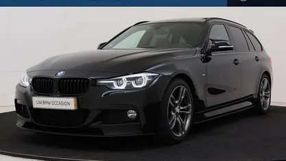 Gebruikt 2019 BMW 320 Executive Stationwagen | € 26.550 (Eerlijke prijs)