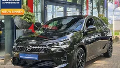 Zwart Gebruikt 2023 Opel Corsa Hatchback | € 18.990 (Eerlijke prijs)