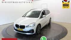 Wit, metallic lak Gebruikt 2020 BMW 220 Gran Tourer Executive MPV | € 27.440 (Eerlijke prijs)