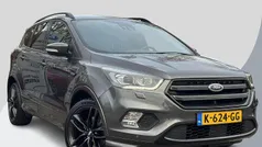 Grijs Gebruikt 2018 Ford Kuga ST-Line SUV | € 18.695 (Eerlijke prijs)