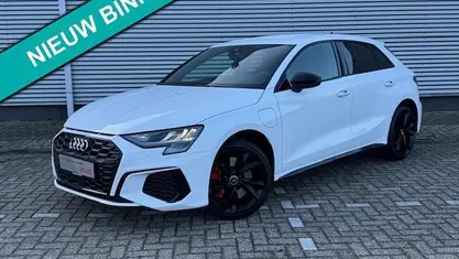 Occasion Audi A3 Sportback Black Edition 150 PK (110 kW) 2021 Wit Hatchback