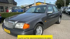 Grijs metallic Gebruikt 1995 Mercedes C180 Sedan | € 1.650