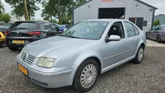Grijs Gebruikt 2002 VW Bora Comfortline Sedan | € 750 (Goede deal)