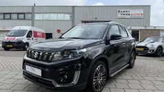 , metallic lak Gebruikt 2020 Suzuki Vitara Adventure SUV | € 22.950 (Eerlijke prijs)