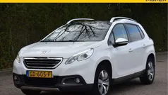 Wit Gebruikt 2015 Peugeot 2008 Allure SUV | € 10.950 (Eerlijke prijs)