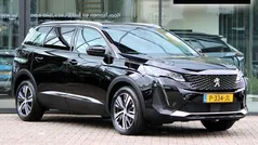 Zwart, metallic lak Gebruikt 2022 Peugeot 5008 Allure MPV | € 27.987 (Eerlijke prijs)
