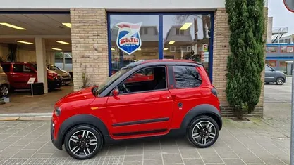 Occasion Microcar M.Go 2020 Rood Hatchback