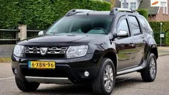 Zwart Gebruikt 2014 Dacia Duster Prestige SUV | € 7.695 (Eerlijke prijs)