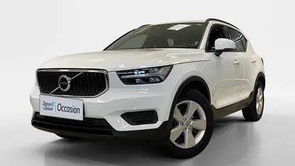 Gebruikt 2022 Volvo XC40 Momentum SUV | € 27.850 (Super prijs)