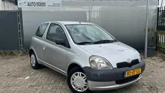 Gebruikt 2000 Toyota Yaris Hatchback | € 1.499 (Eerlijke prijs)