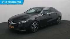 Donker kosmoszwart metaalkleur metallic Gebruikt 2020 Mercedes A180 Business Sedan | € 26.945 (Eerlijke prijs)