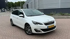 Wit Gebruikt 2015 Peugeot 308 Premium Stationwagen | € 6.499 (Eerlijke prijs)