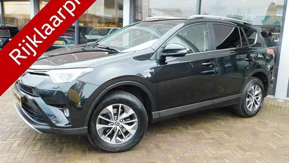 Gebruikt 2018 Toyota RAV4 Hybrid SUV | € 20.500 (Goede deal)