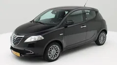 Zwart Gebruikt 2013 Lancia Ypsilon Platinum Hatchback | € 5.000 (Eerlijke prijs)