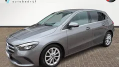 Grijs Occasion 2019 Mercedes B250 Premium Plus MPV | € 23.948 (Super prijs)