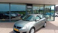 Grijs, metallic lak Gebruikt 2011 Suzuki Swift Comfort Hatchback | € 7.950 (Eerlijke prijs)