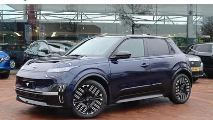 Blauw Nieuw 2025 Nissan Micra Advance Hatchback | € 34.945 (Eerlijke prijs)