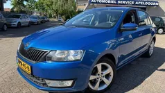 Blauw Gebruikt 2016 Skoda Rapid Ambition Hatchback | € 9.450 (Eerlijke prijs)