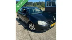 Zwart Gebruikt 2005 VW Golf IV Comfortline Hatchback | € 1.750 (Eerlijke prijs)