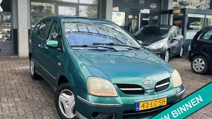 Groen Gebruikt 2002 Nissan Almera Tino MPV | € 999 (Eerlijke prijs)