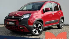 Rood Gebruikt 2024 Fiat Panda Cross Cross Hatchback | € 18.395 (Eerlijke prijs)