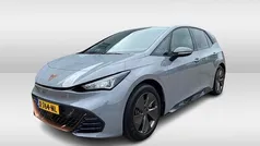 Grijs Gebruikt 2024 Cupra Born Hatchback | € 26.950 (Eerlijke prijs)
