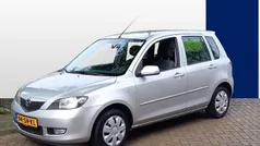 Zilver Gebruikt 2006 Mazda 2 Sportive MPV | € 1.499 (Eerlijke prijs)