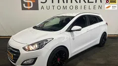 Wit Gebruikt 2016 Hyundai i30 Comfort Hatchback | € 11.999 (Eerlijke prijs)