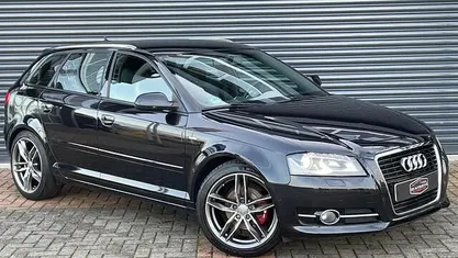 Gebruikt 2010 Audi A3 Sportback S-Line Hatchback | € 5.750 (Eerlijke prijs)