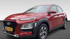 Rood metallic Gebruikt 2020 Hyundai Kona Comfort SUV | € 19.930 (Eerlijke prijs)